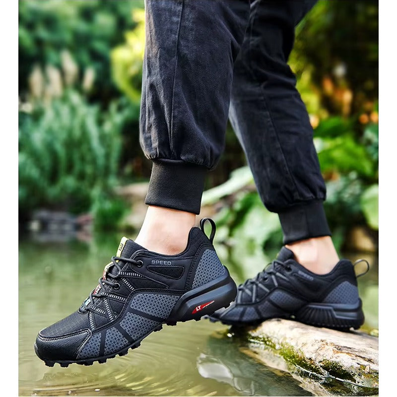 Chaussures randonnée impérméables renforcées – coloris Noir – semelle antidérapante